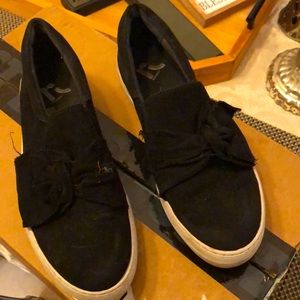 Black Comfortable shoes size 10 . Casual use